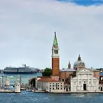 Ca Dama Del Pozzo Apartman *