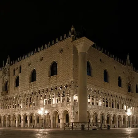 Apartment Ca Dama Del Pozzo