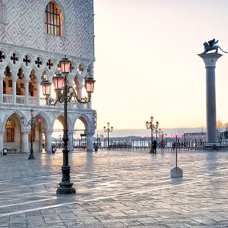 Daire Ca Dama Del Pozzo Venedik