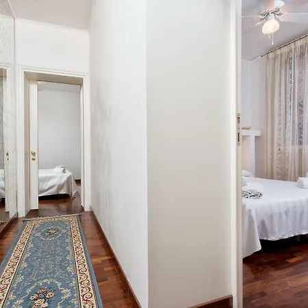 Ca Dama Del Pozzo Apartman