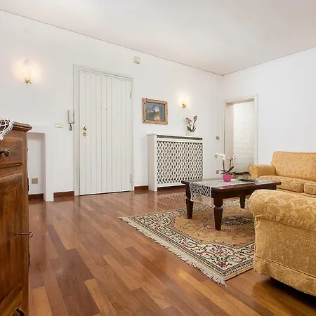 Ca Dama Del Pozzo Apartman